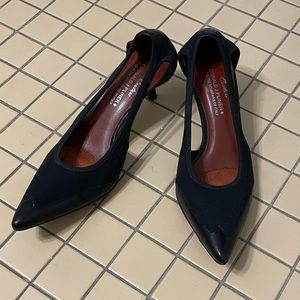 Donald Pliner Couture kitten heel